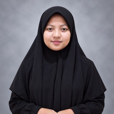 Ustazah Isna Husnaya